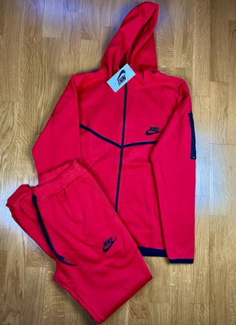 NIKE TECH RED - Born2Store